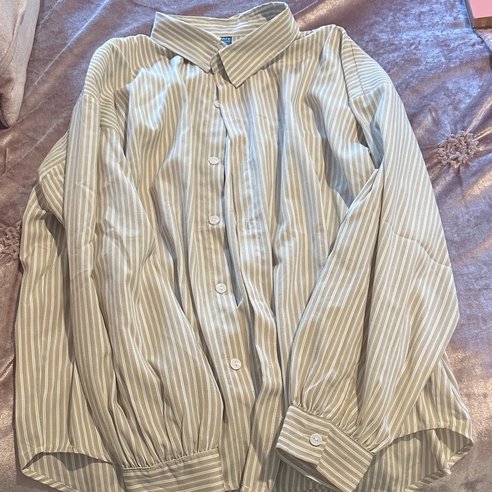 SHEIN DAZY Striped Beige/Khaki Striped Collared Button Down Shirt - Picture 3 of 4